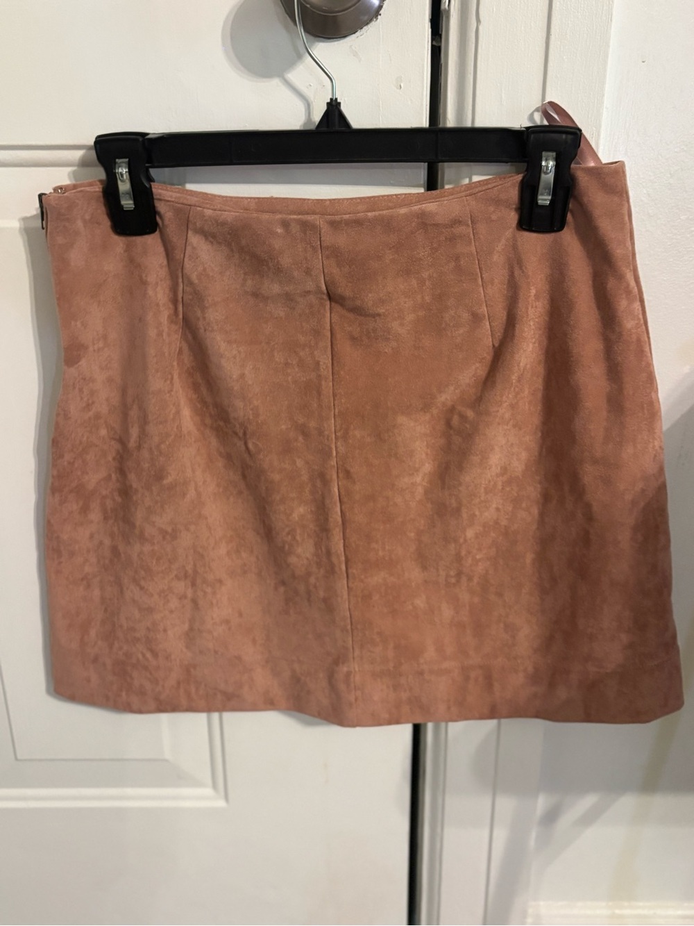 She + Sky Dusty Rose Suede-Look Mini Skirt size m